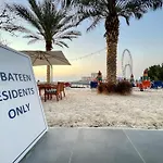 Artistic Retreat In Jbr With Private Beach Access